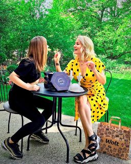 Goca Trzan feet photo thumbnail