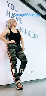 Goca Trzan feet photo thumbnail