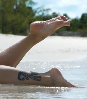 Goca Trzan feet photo thumbnail