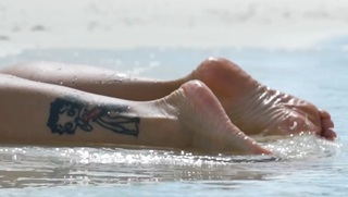 Goca Trzan feet photo thumbnail