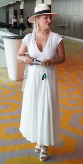 Goca Trzan feet photo thumbnail