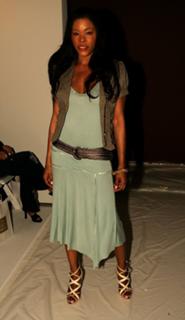 Golden Brooks feet photo 5