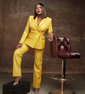 Golden Brooks feet photo 3