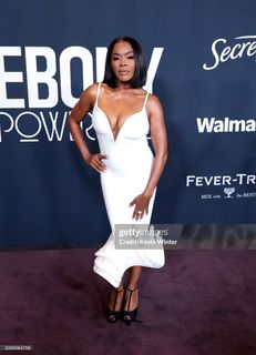 Golden Brooks feet photo 5