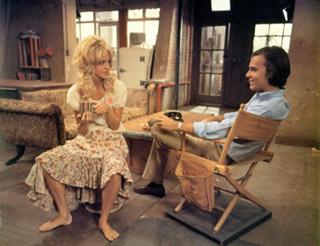 Goldie Hawn feet photo thumbnail