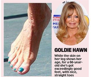 Goldie Hawn feet photo thumbnail