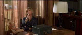 Goldie Hawn feet photo thumbnail