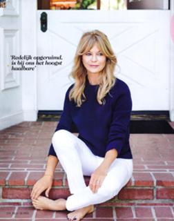 Goldie Hawn feet photo thumbnail