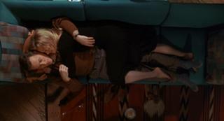 Goldie Hawn feet photo thumbnail