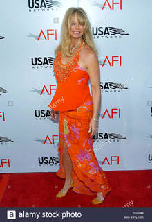 Goldie Hawn feet photo thumbnail