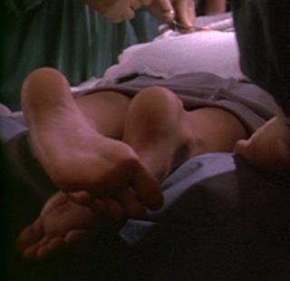 Goldie Hawn feet photo thumbnail