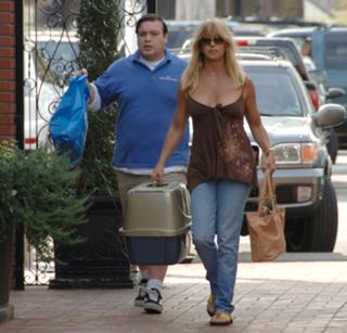 Goldie Hawn feet photo thumbnail