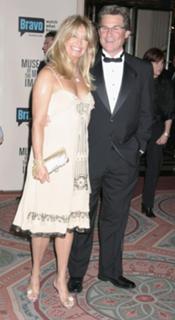 Goldie Hawn feet photo thumbnail
