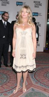 Goldie Hawn feet photo thumbnail