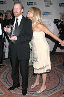 Goldie Hawn feet photo thumbnail