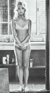 Goldie Hawn feet photo thumbnail