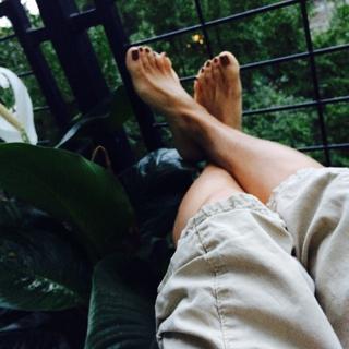Goldie Taylor feet photo 3