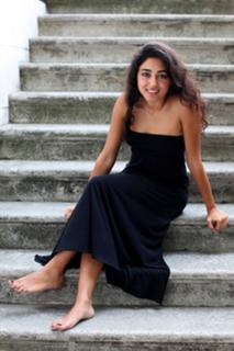Golshifteh Farahani feet photo thumbnail