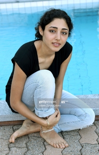 Golshifteh Farahani feet photo thumbnail