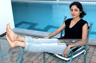Golshifteh Farahani feet photo thumbnail