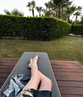 Gonca Vuslateri feet photo 10
