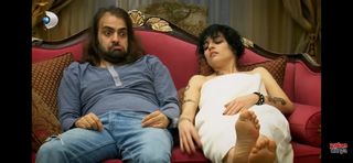 Gonca Vuslateri feet photo 1