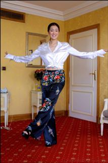 Gong Li feet photo thumbnail
