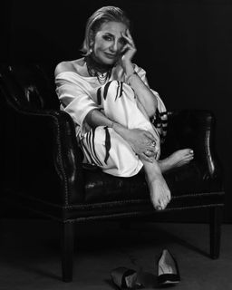 Googoosh feet photo 1