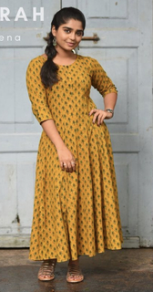 Gouri Kishan feet photo 13
