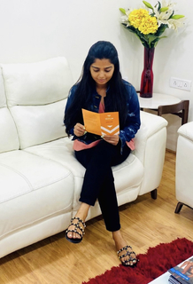 Gouri Kishan feet photo 8