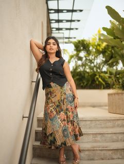 Gouri Kishan feet photo 4