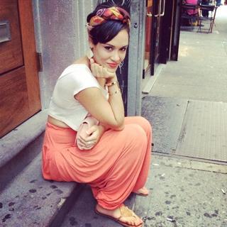Grace Byers feet photo 9