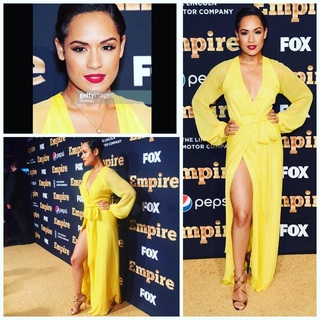 Grace Byers feet photo 9