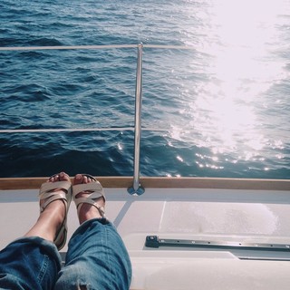 Grace Caroline Currey feet photo 5