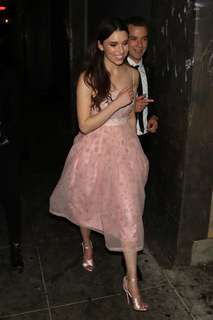 Grace Caroline Currey feet photo thumbnail