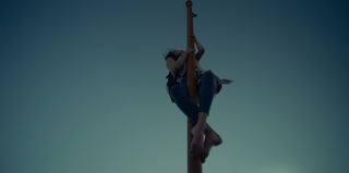 Grace Caroline Currey feet photo thumbnail