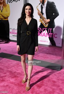 Grace Caroline Currey feet photo thumbnail