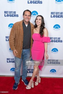 Grace Caroline Currey feet photo thumbnail