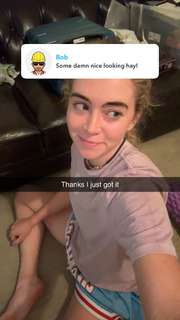 Grace Charis feet photo thumbnail