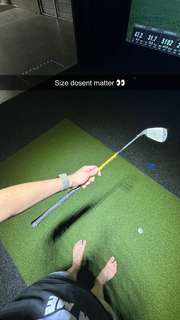 Grace Charis feet photo thumbnail