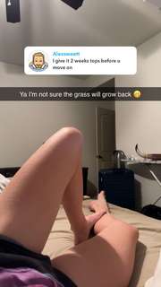 Grace Charis feet photo thumbnail