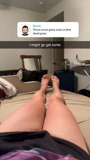 Grace Charis feet photo thumbnail