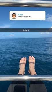 Grace Charis feet photo thumbnail