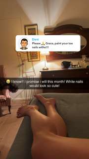 Grace Charis feet photo thumbnail