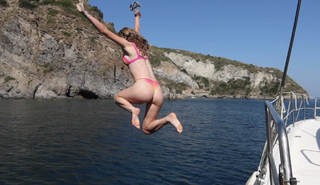 Grace Charis feet photo thumbnail