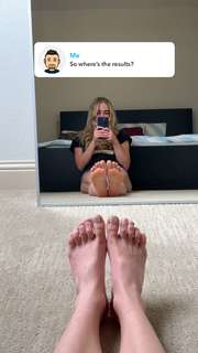 Grace Charis feet photo thumbnail