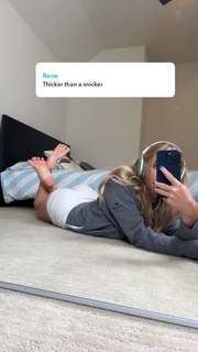 Grace Charis feet photo thumbnail