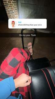 Grace Charis feet photo thumbnail