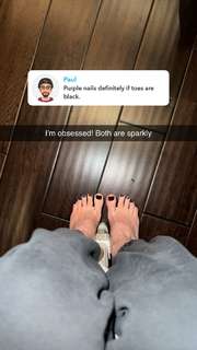 Grace Charis feet photo thumbnail