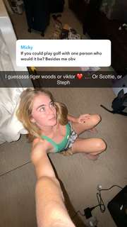 Grace Charis feet photo thumbnail